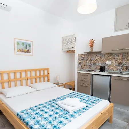 アパート Avli ピルガディキア