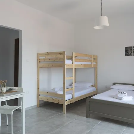 Apartment Avli *