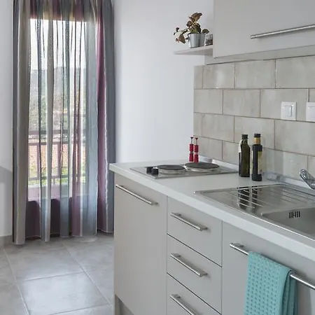 Apartment Avli