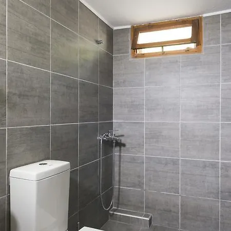 Avli Apartment *