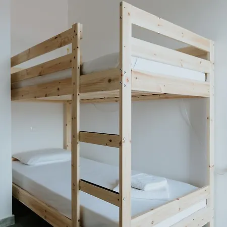 Avli Apartment